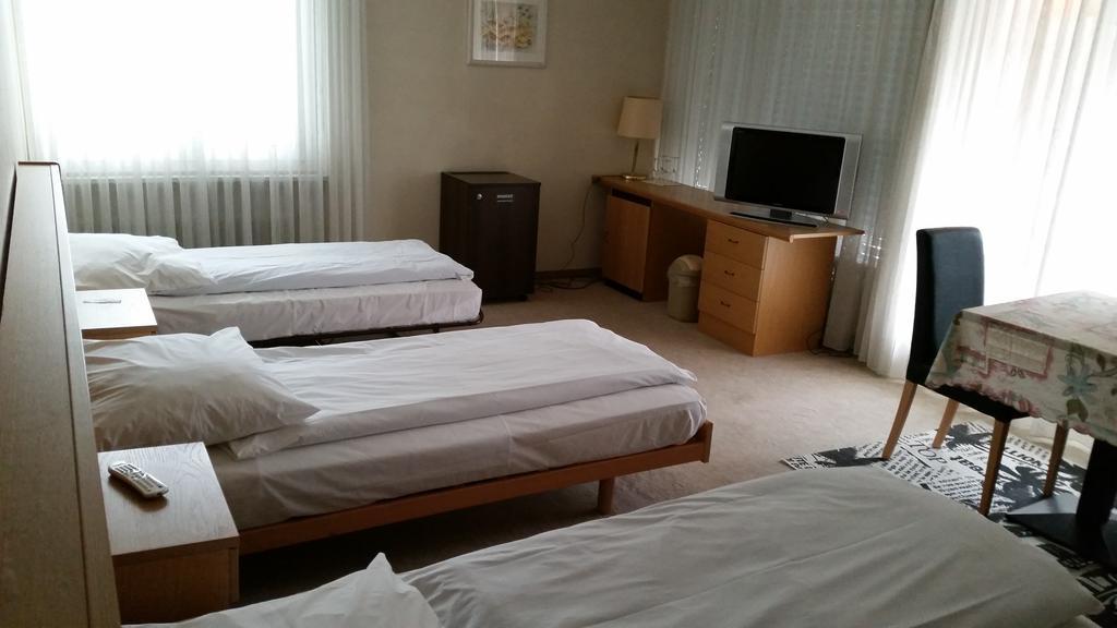 Hotel Mare & Monti Bassersdorf Zewnętrze zdjęcie