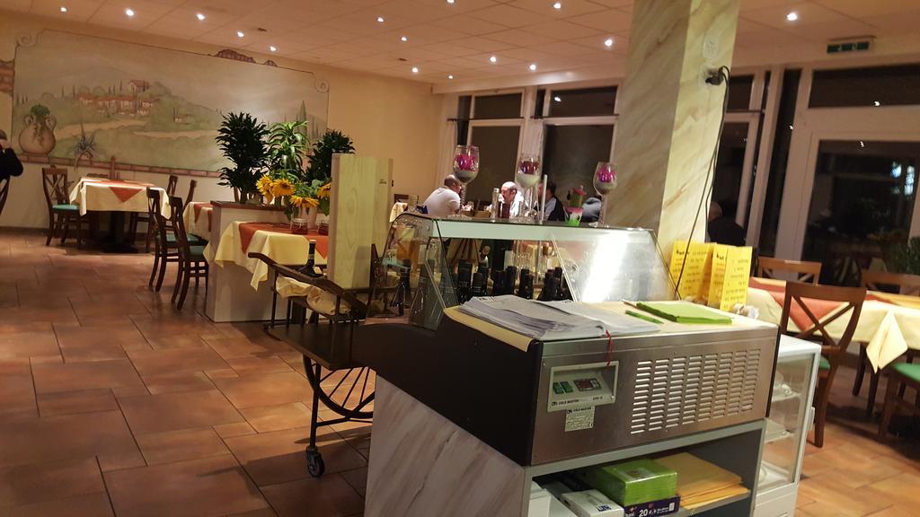 Hotel Mare & Monti Bassersdorf Zewnętrze zdjęcie